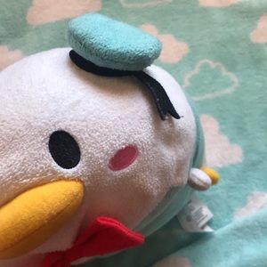 medium donald duck tsum tsum